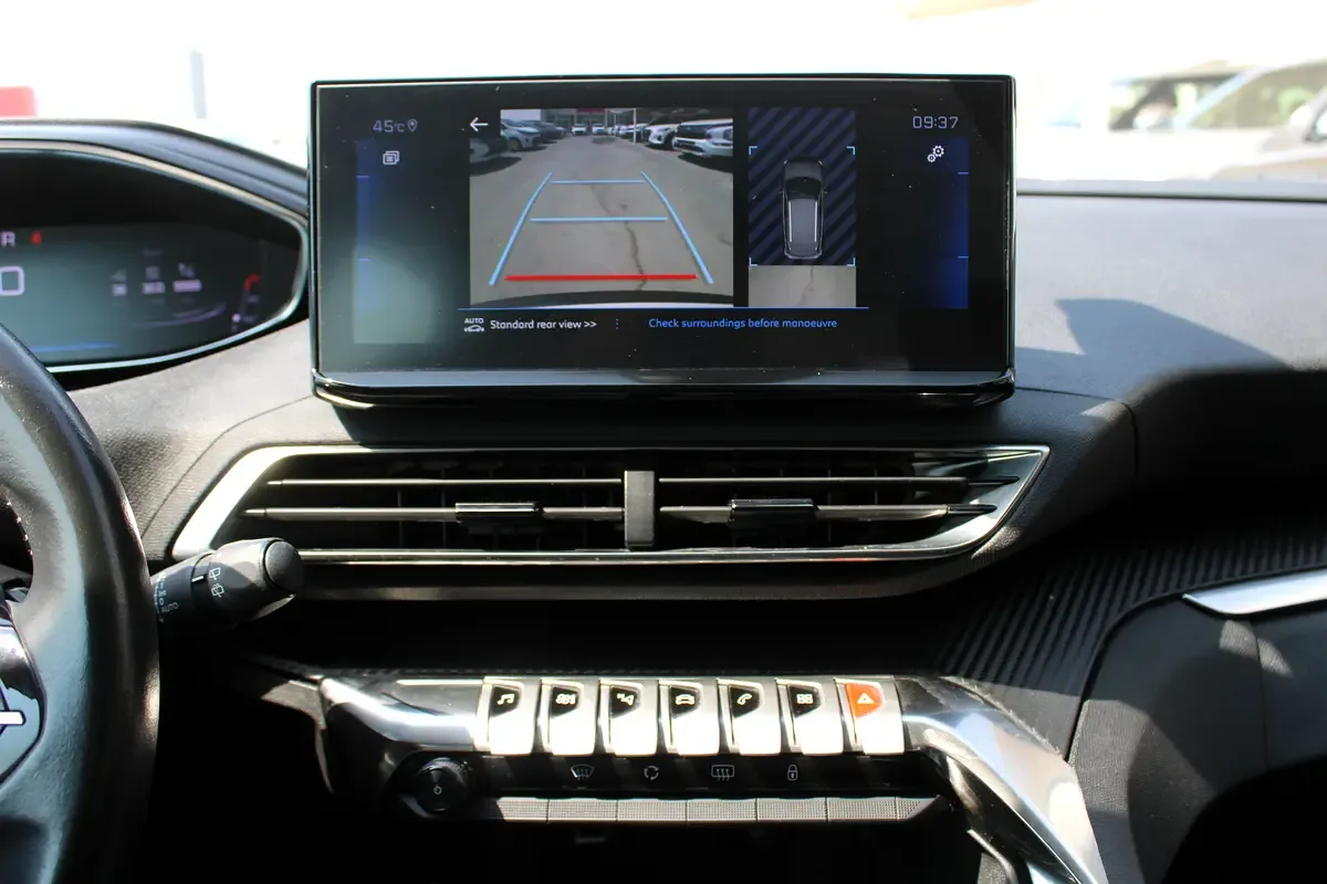 Peugeot 3008 1.6 AT (150 hp) - 12