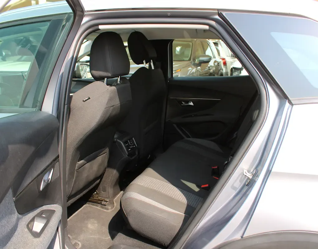 Peugeot 3008 1.6 AT (150 حصان) - 8