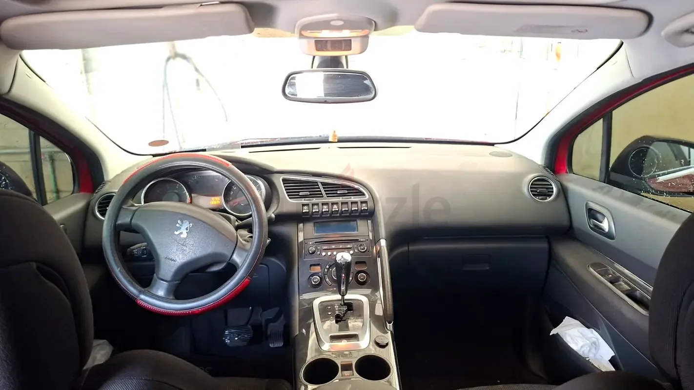 Peugeot 3008 1.6 AT (156 hp)