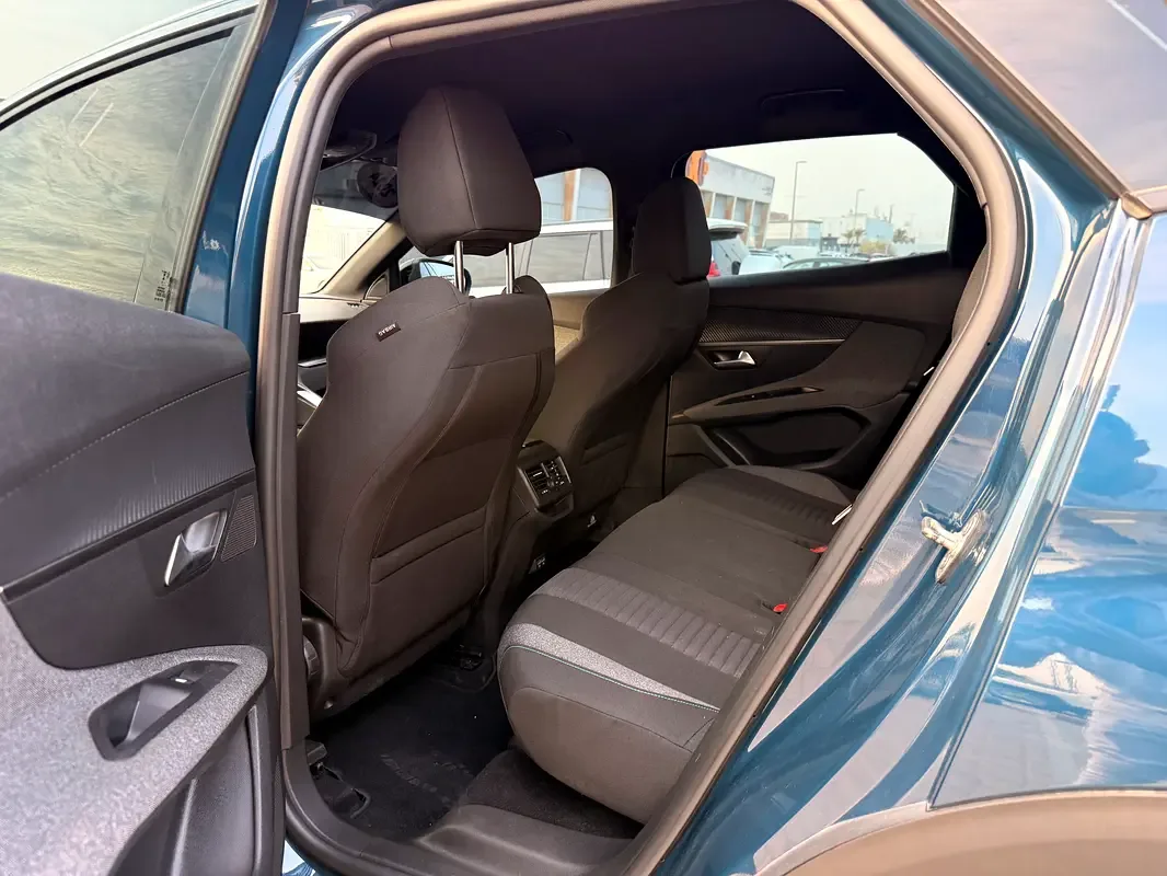 Peugeot 3008 1.6 AT (180 حصان) - 10
