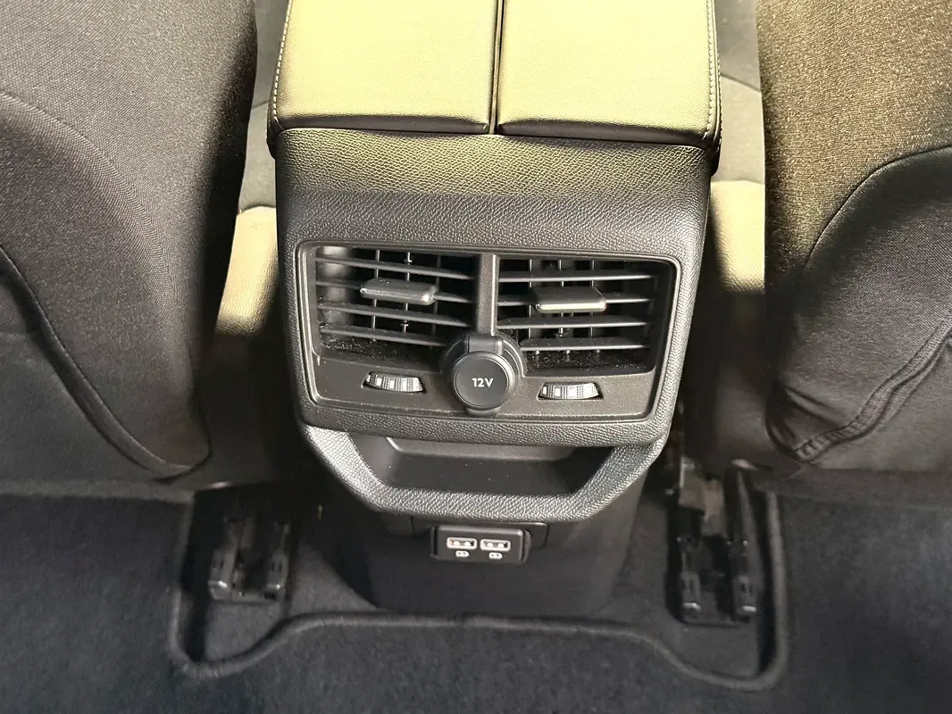 Peugeot 3008 1.6 AT (180 حصان) - 17
