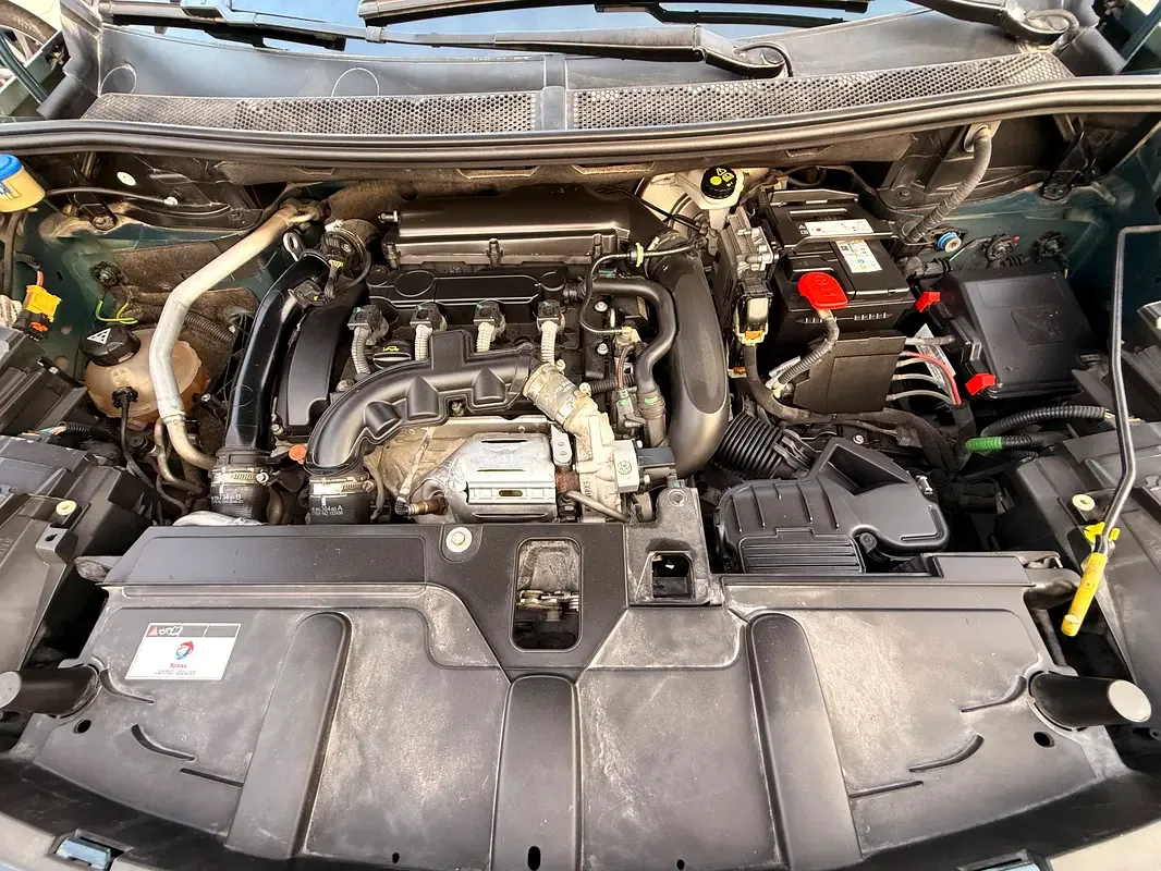 Peugeot 3008 1.6 AT (180 حصان) - 20