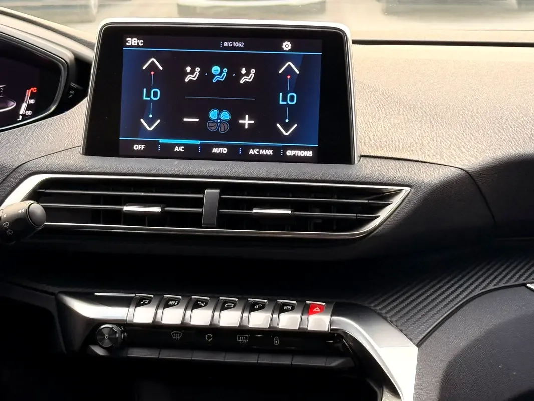Peugeot 3008 1.6 AT (180 hp) - 12