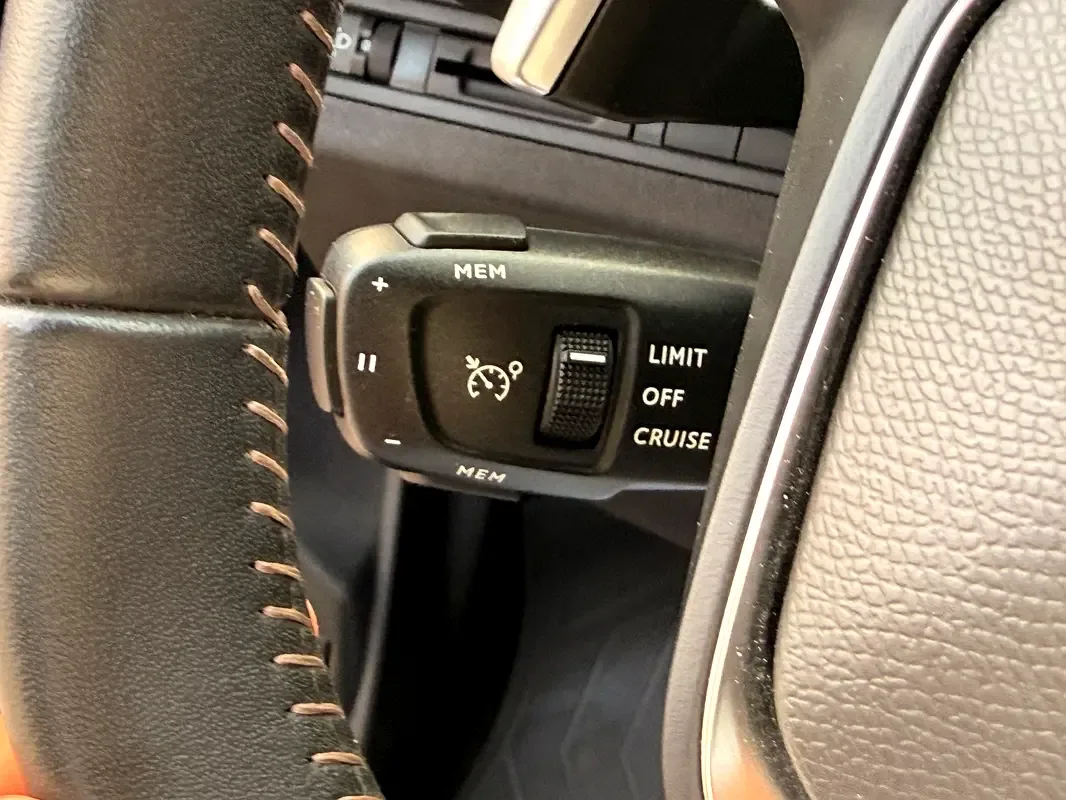Peugeot 3008 1.6 AT (180 hp) - 19