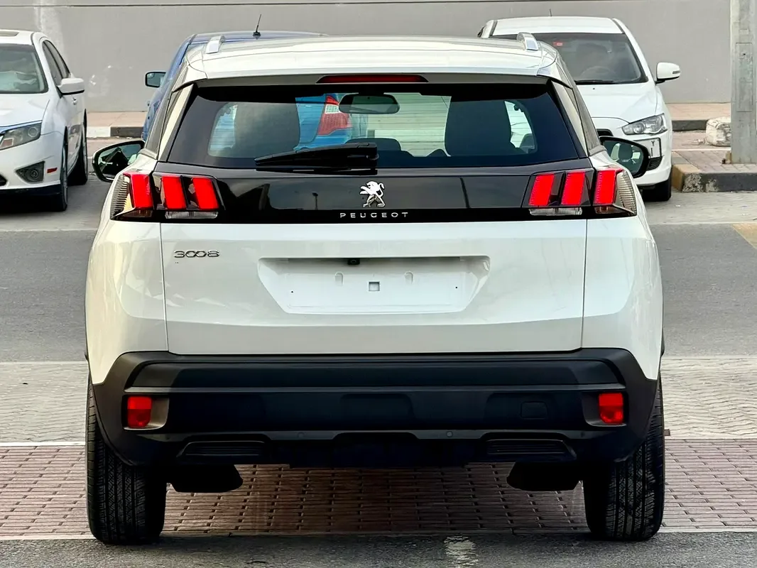 Peugeot 3008 1.6 AT (180 حصان) - 6