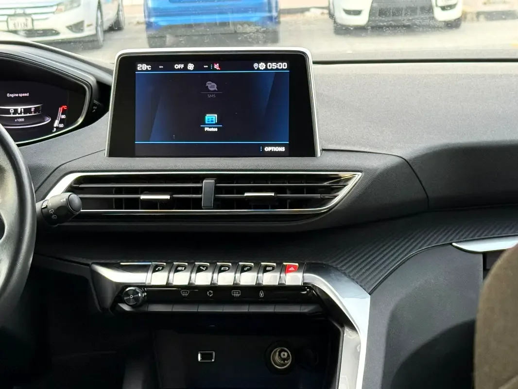 Peugeot 3008 1.6 AT (180 حصان) - 13