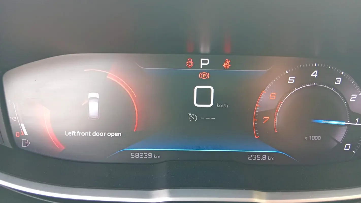 Peugeot 3008 1.6 AT (180 hp) - 16