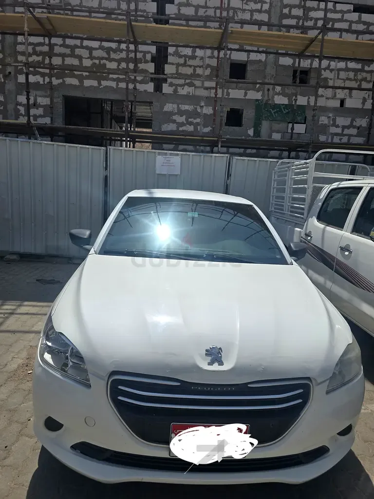 Peugeot 301 1.6 AT (115 hp) - 2