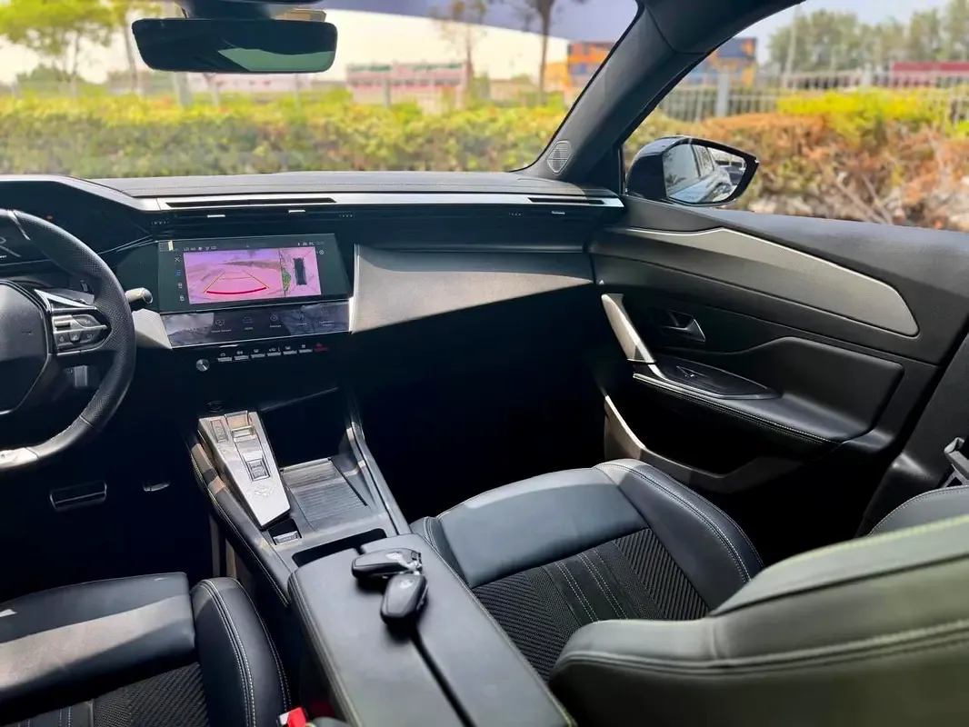 Peugeot 408 1.5 AT (173 حصان) - 11