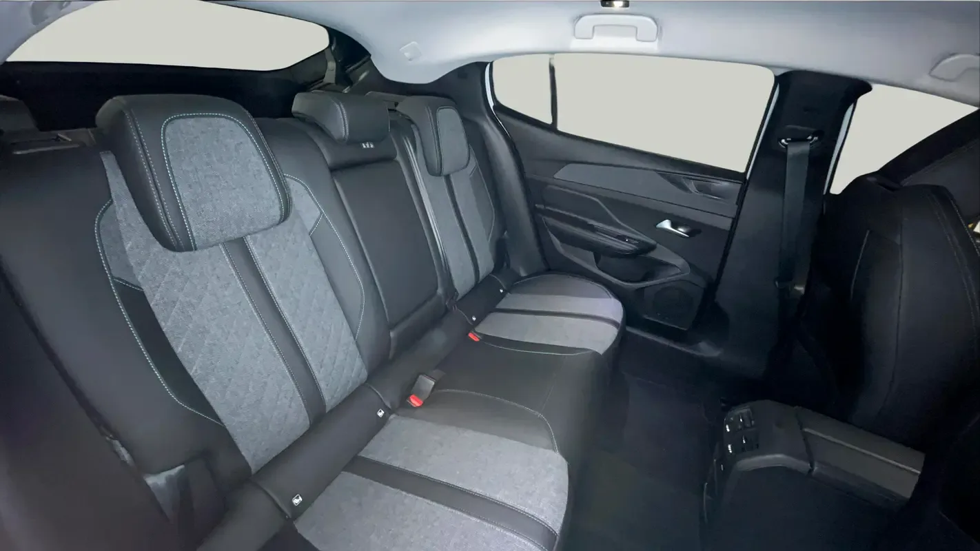 Peugeot 408 1.6 AT (170 hp) - 10