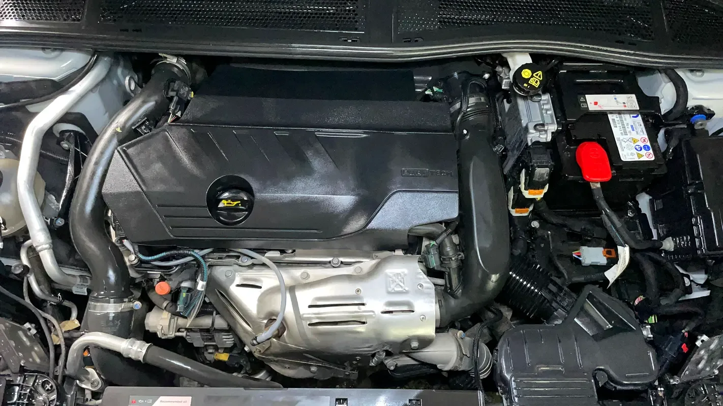 Peugeot 408 1.6 AT (170 hp) - 13