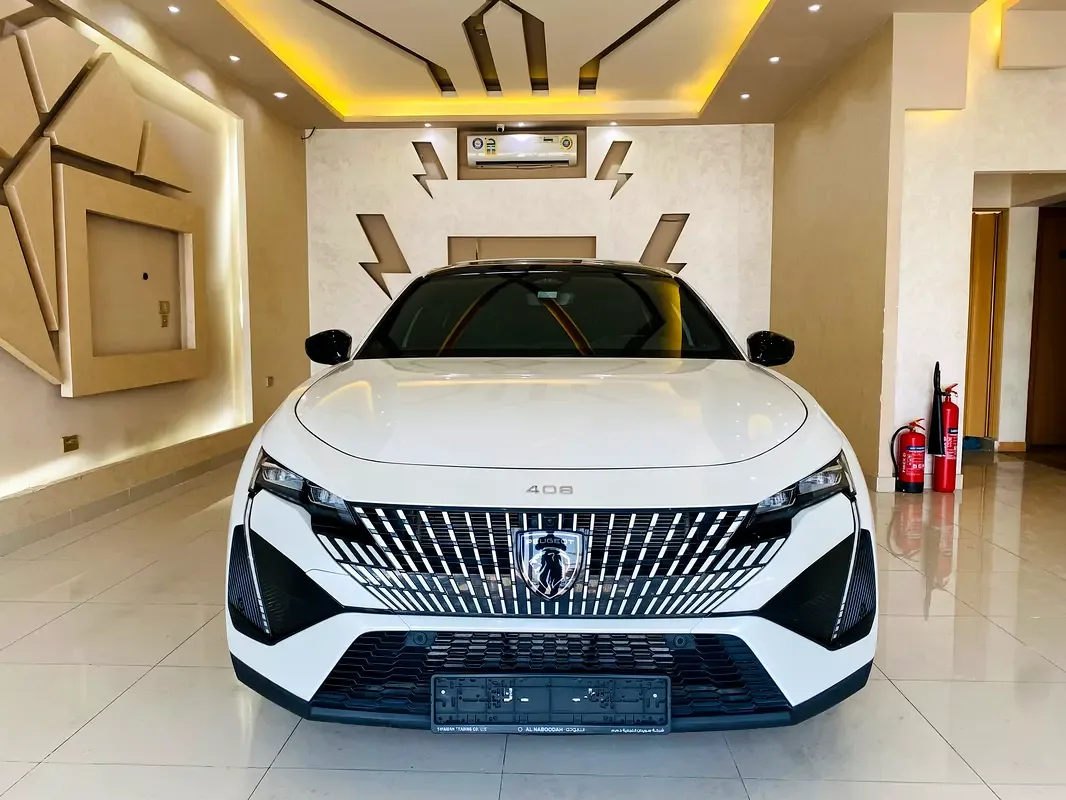 Peugeot 408 1.6 AT (175 hp)
