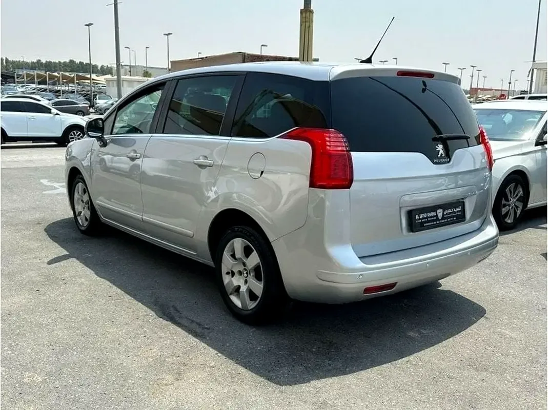 Peugeot 5008 1.6 AT (156 حصان) - 6