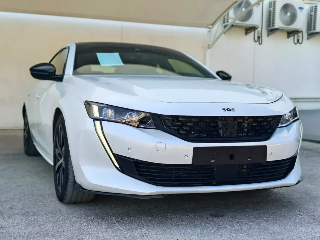 Peugeot 508 1.6 PureTech GT AT (225 hp)