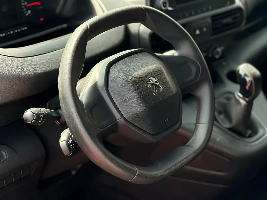 Peugeot Partner 1.5 MT (102 حصان) - 14