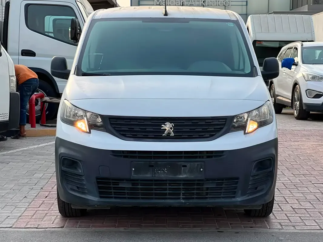 Peugeot Partner 1.5 MT (102 hp) - 2