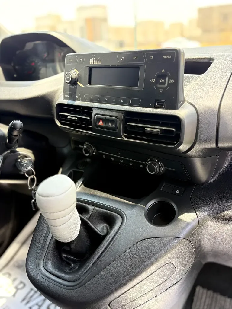 Peugeot Partner 1.6 MT (115 حصان) - 11