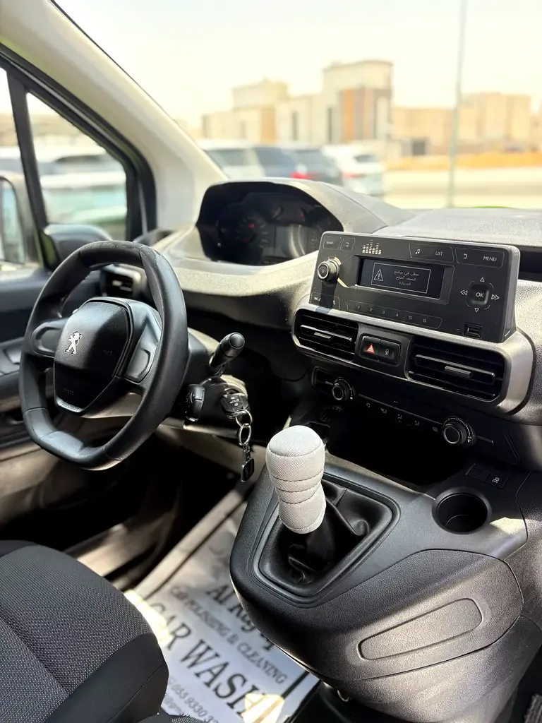 Peugeot Partner 1.6 MT (115 حصان) - 12