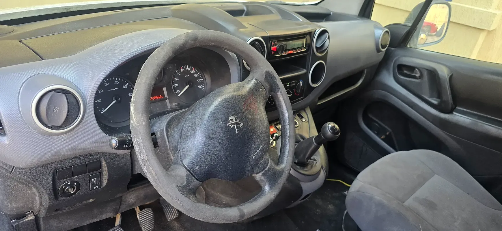 Peugeot Partner 1.6 MT L2 (110 hp) - 6