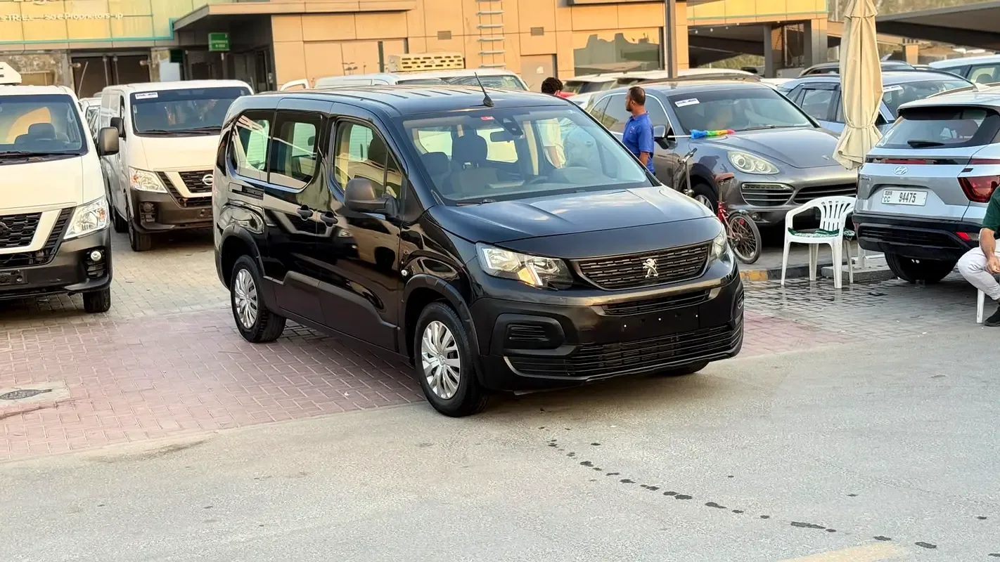 Peugeot Rifter 1.5 BlueHDi MT L2 (130 hp)