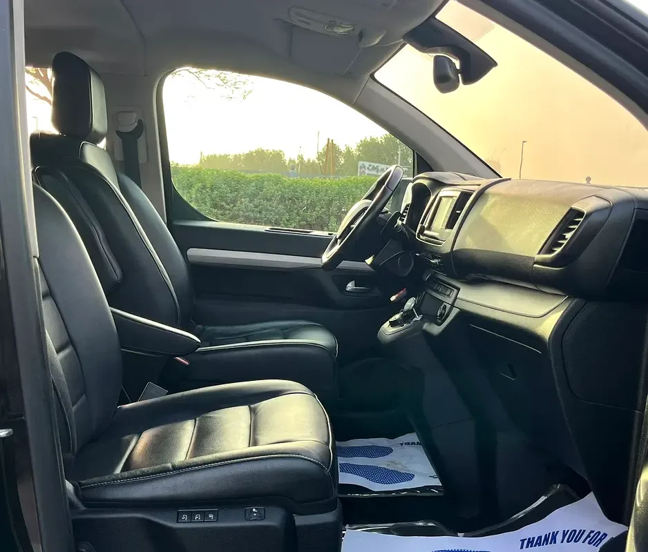 Peugeot Traveller 2.0 AT (177 حصان) - 8