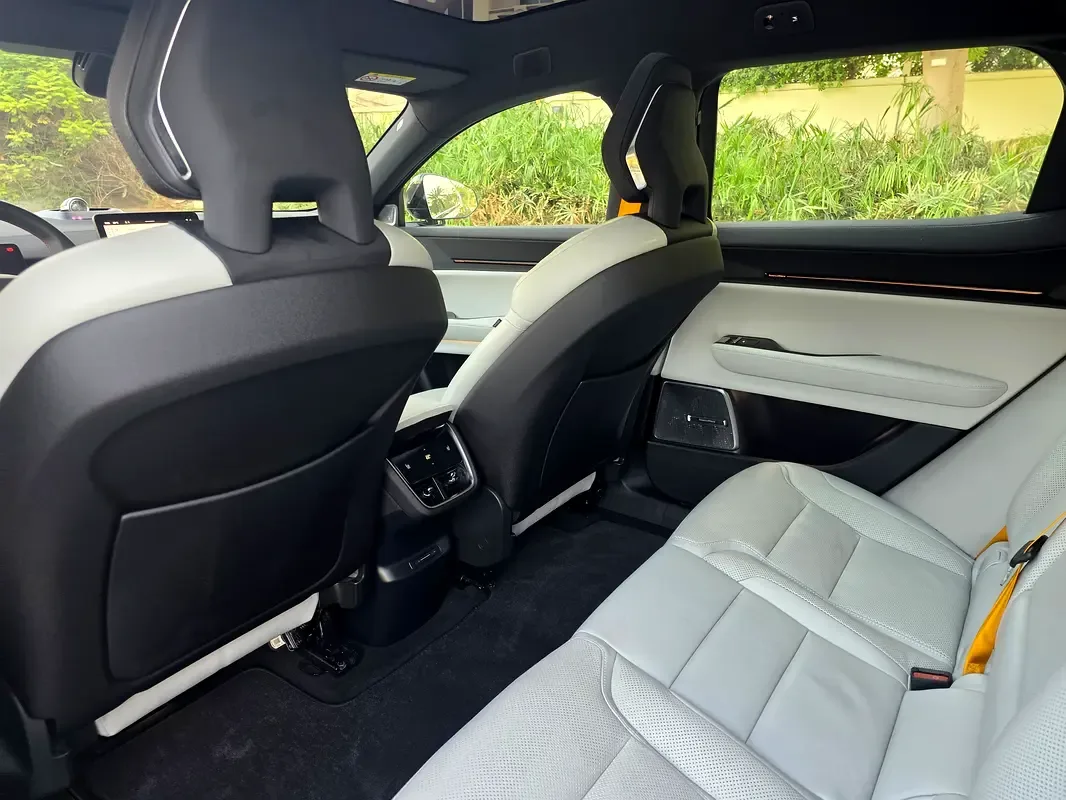 Polestar 3 AT 4WD (490 hp) - 15