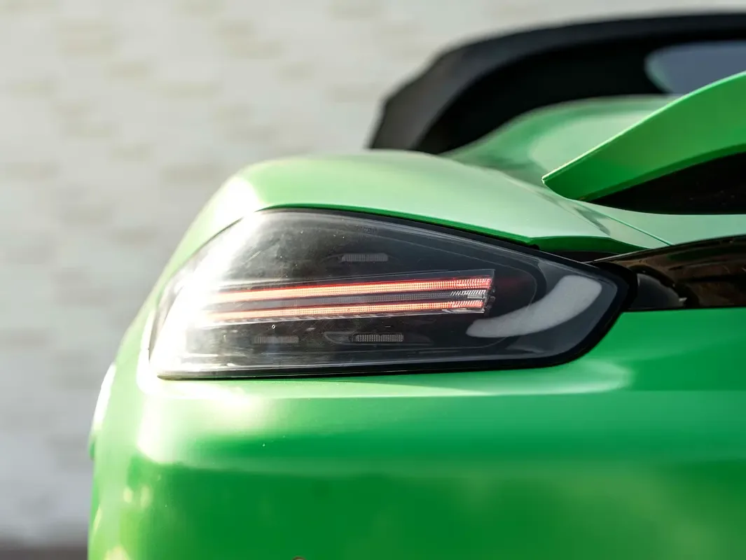 Porsche 718 Spyder 4.0 AMT RWD (500 حصان) - 8