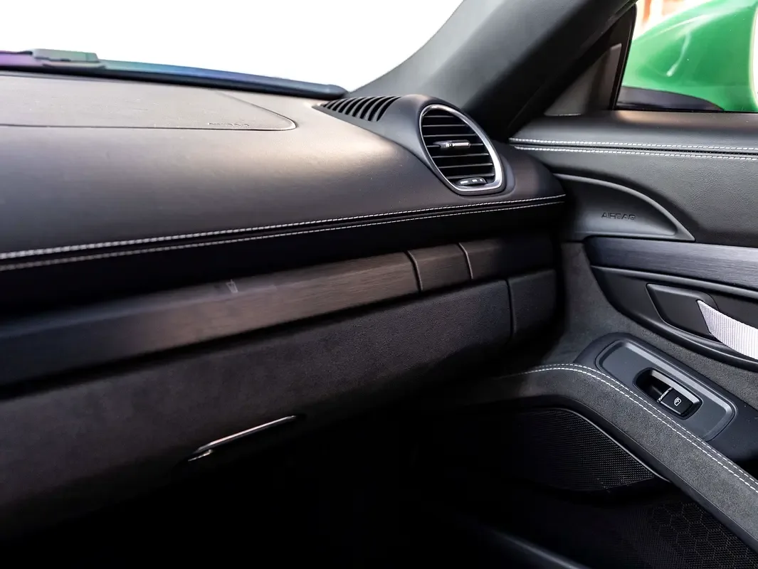 Porsche 718 Spyder 4.0 AMT RWD (500 حصان) - 16