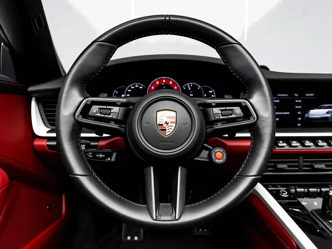 Porsche 911 3.0 AMT AWD (480 حصان) - 14