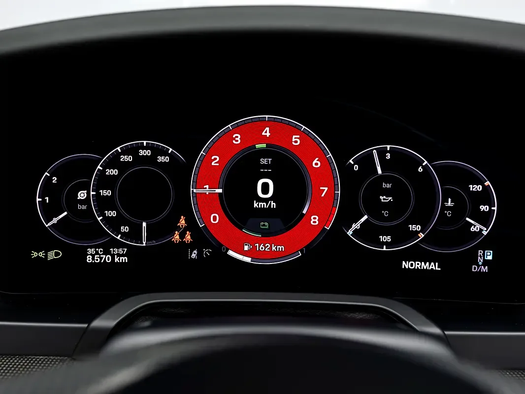Porsche 911 3.0 AMT AWD (480 حصان) - 15