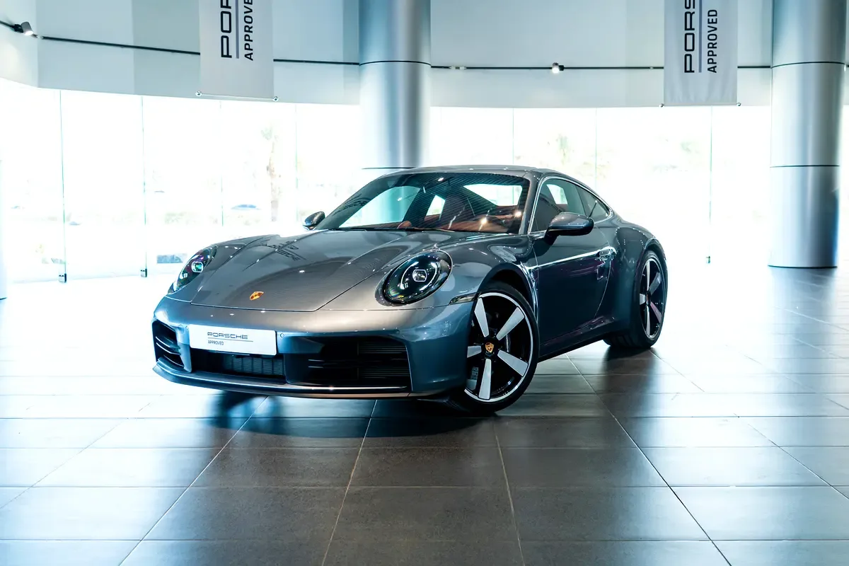 Porsche 911 3.0 AMT RWD (394 hp)