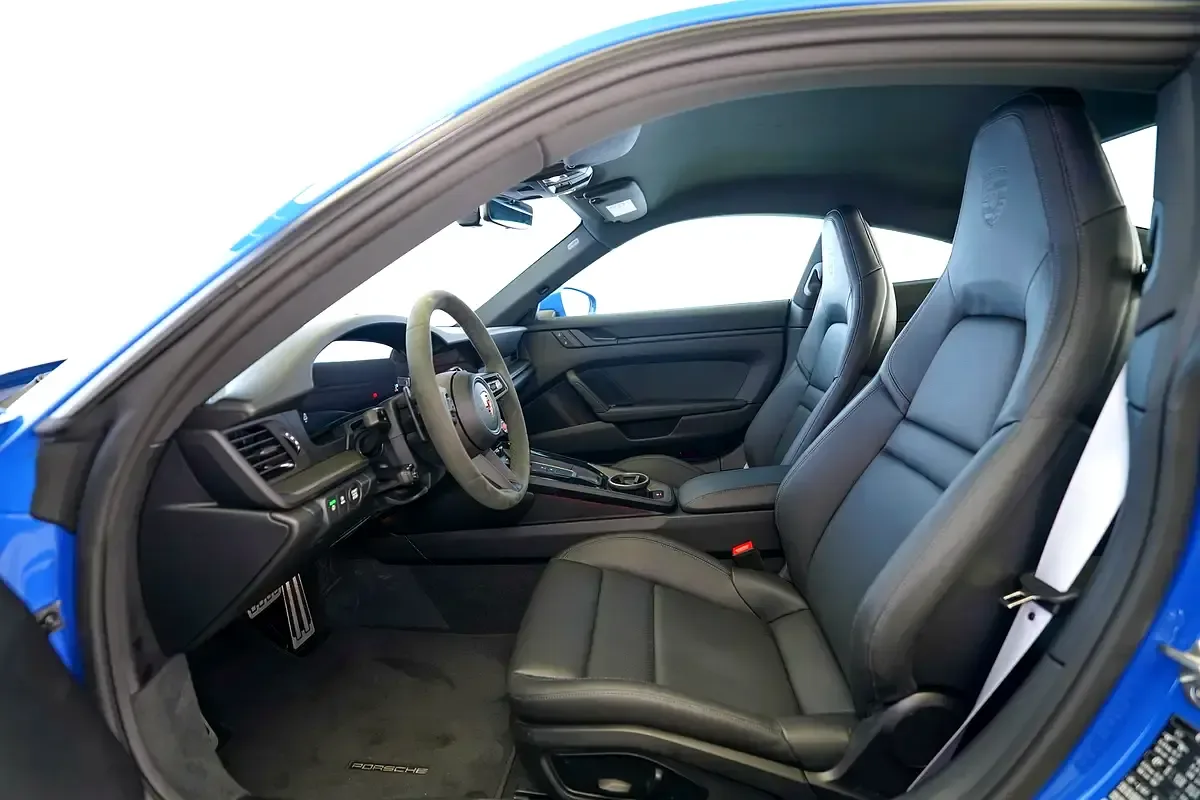 Porsche 911 3.0 AMT RWD (394 hp) - 13