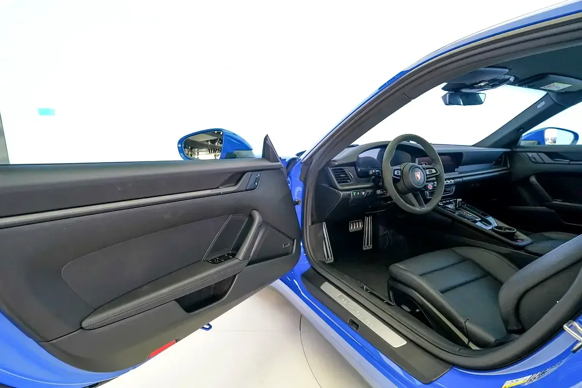 Porsche 911 3.0 AMT RWD (394 hp) - 15
