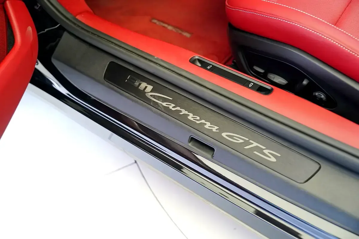 Porsche 911 3.0 AMT RWD (394 حصان) - 6