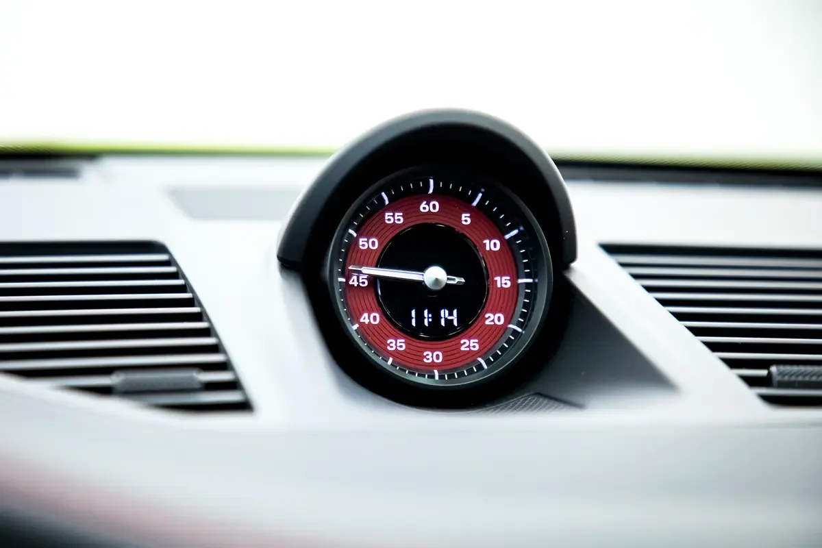 Porsche 911 3.0 AMT RWD (480 hp) - 13