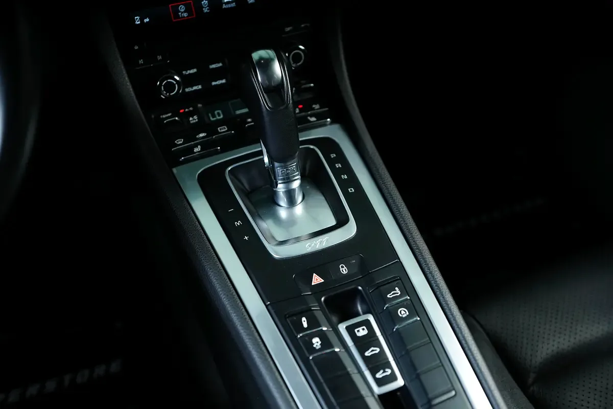 Porsche 911 3.0 PDK (370 حصان) - 14