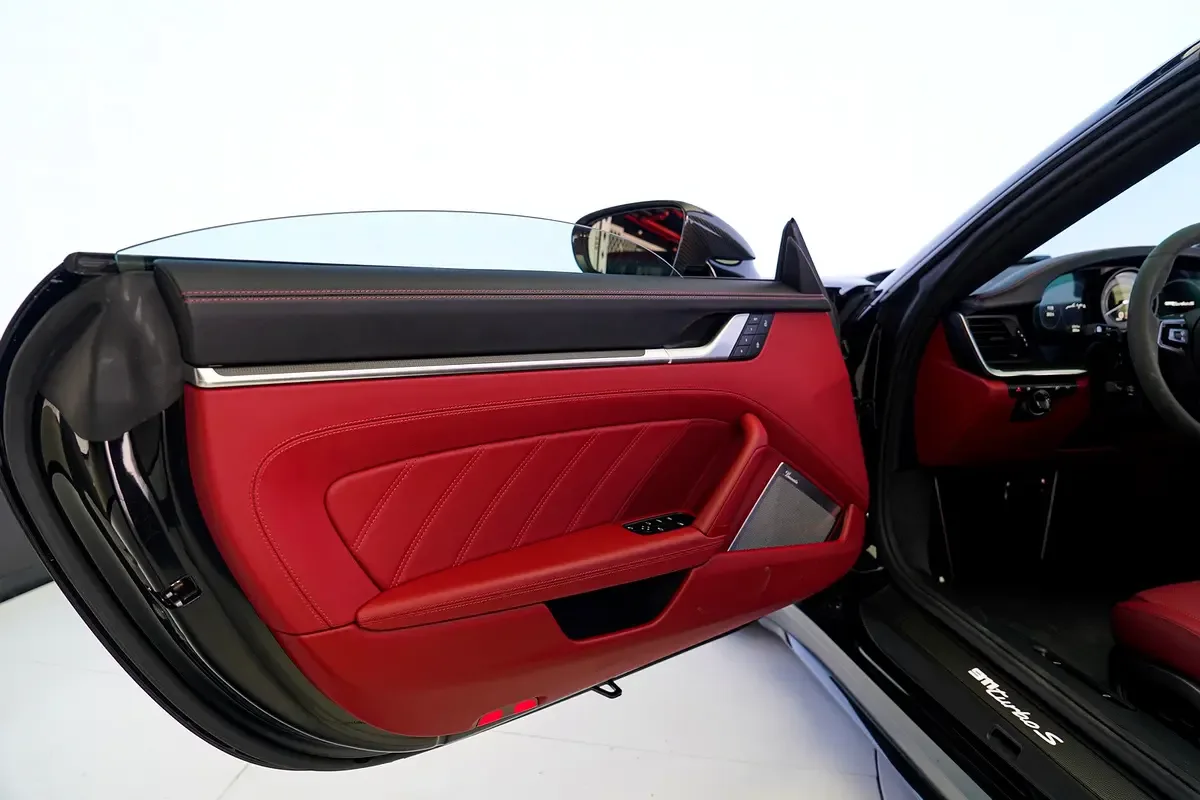 Porsche 911 3.6 AMT AWD (495 حصان) - 2