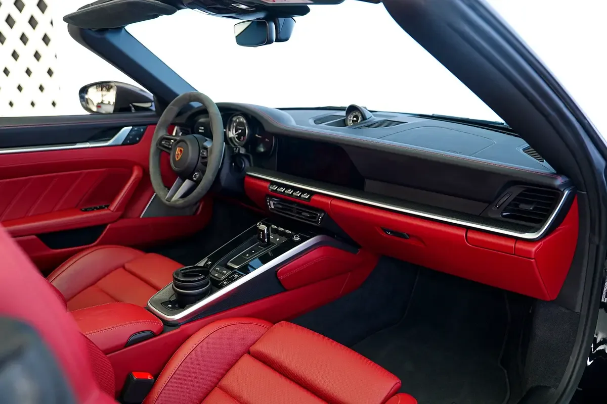Porsche 911 3.6 AMT AWD (495 حصان) - 7