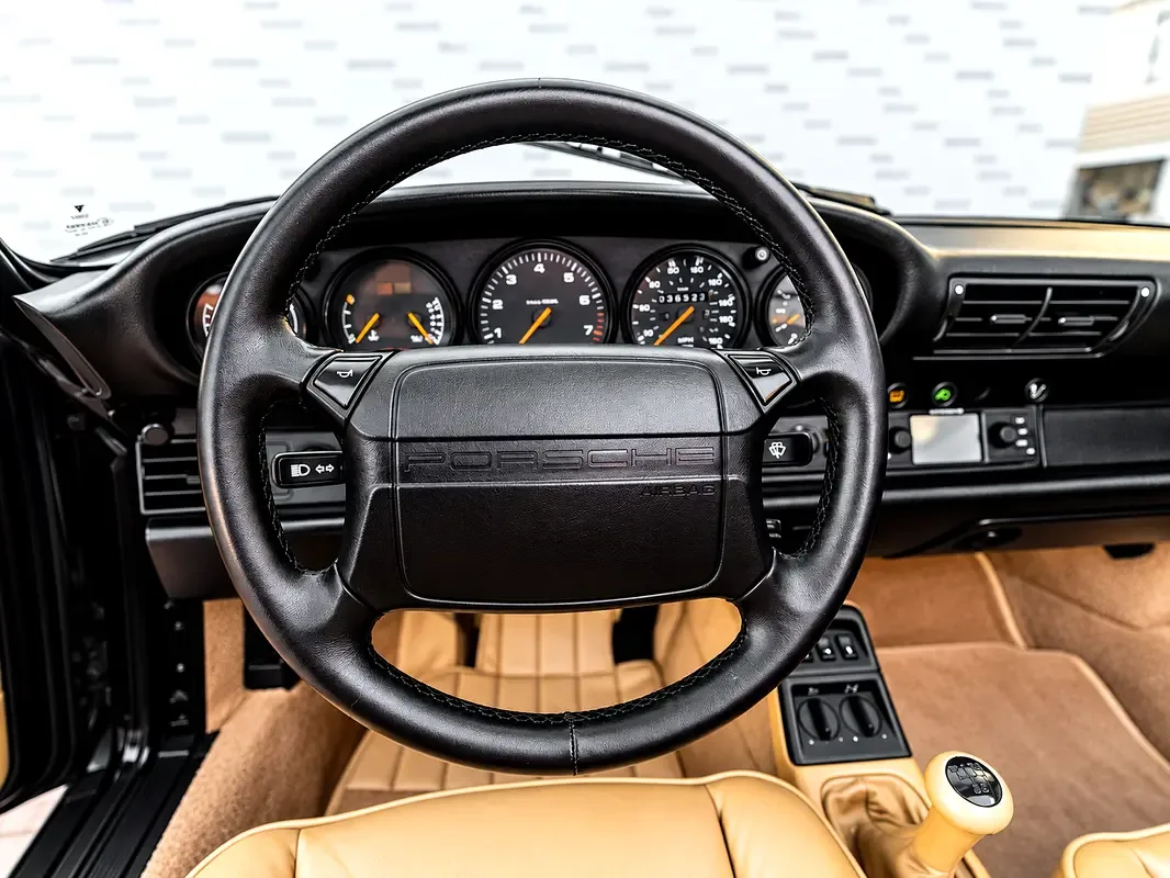 Porsche 911 3.6 MT (250 hp) - 9