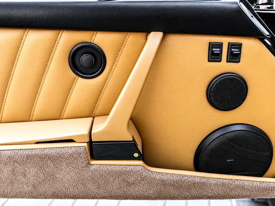 Porsche 911 3.6 MT (250 hp) - 14