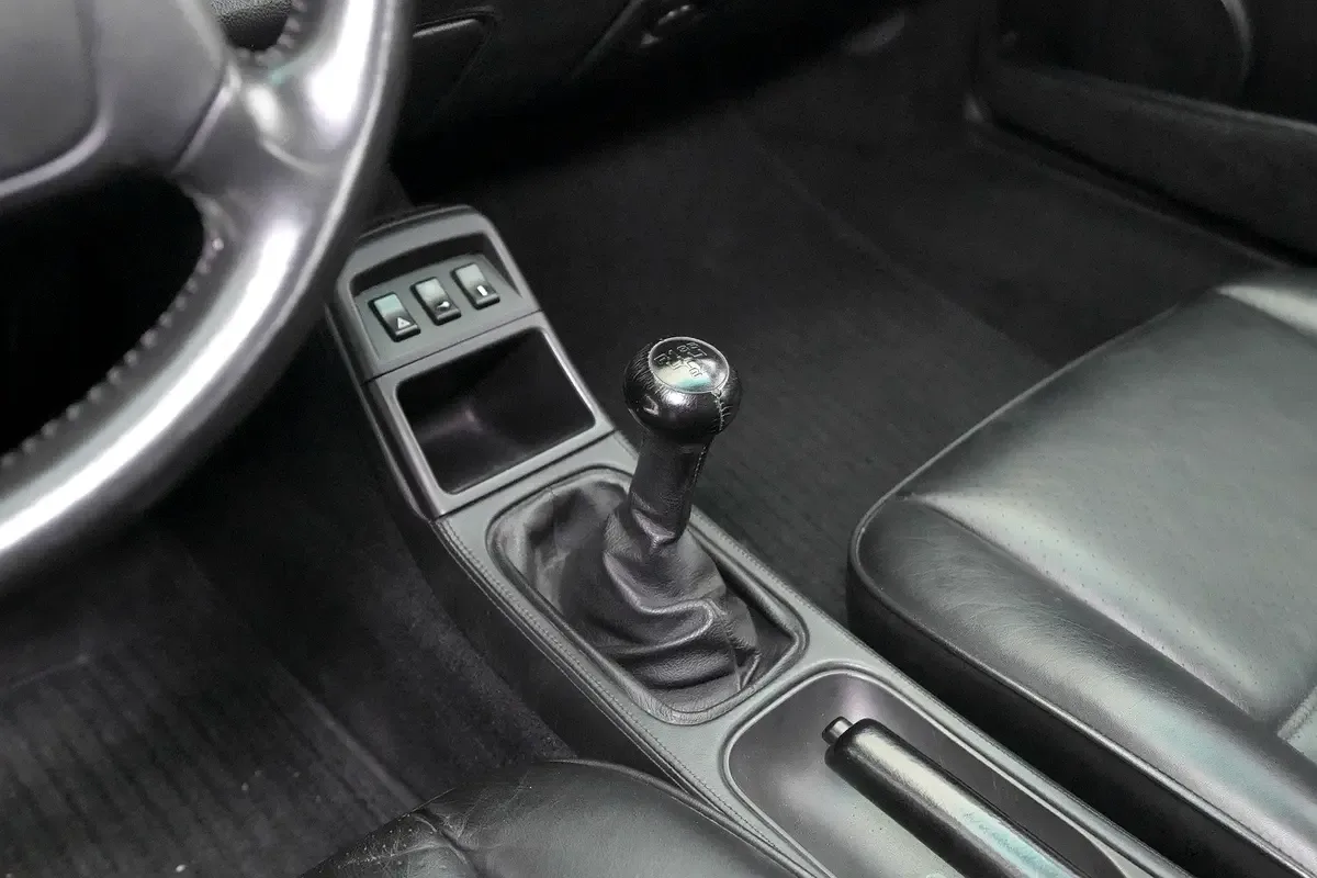 Porsche 911 3.6 MT Turbo (360 hp) - 10