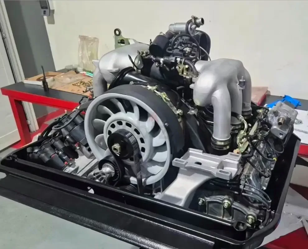 Porsche 911 3.6 MT Turbo (360 حصان) - 6