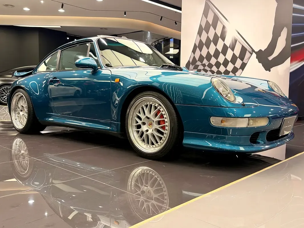 Porsche 911 3.6 MT Turbo (408 حصان) - 7
