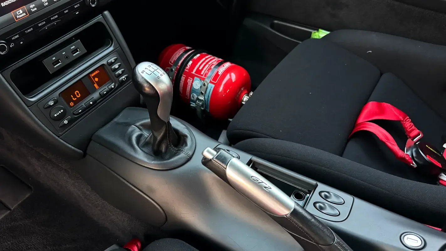 Porsche 911 3.6 MT Turbo (420 hp) - 11
