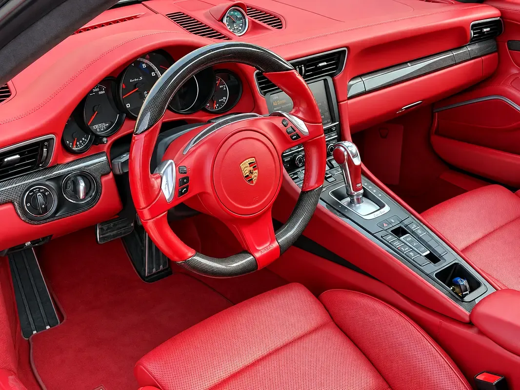 Porsche 911 3.8 PDK (475 hp) - 18