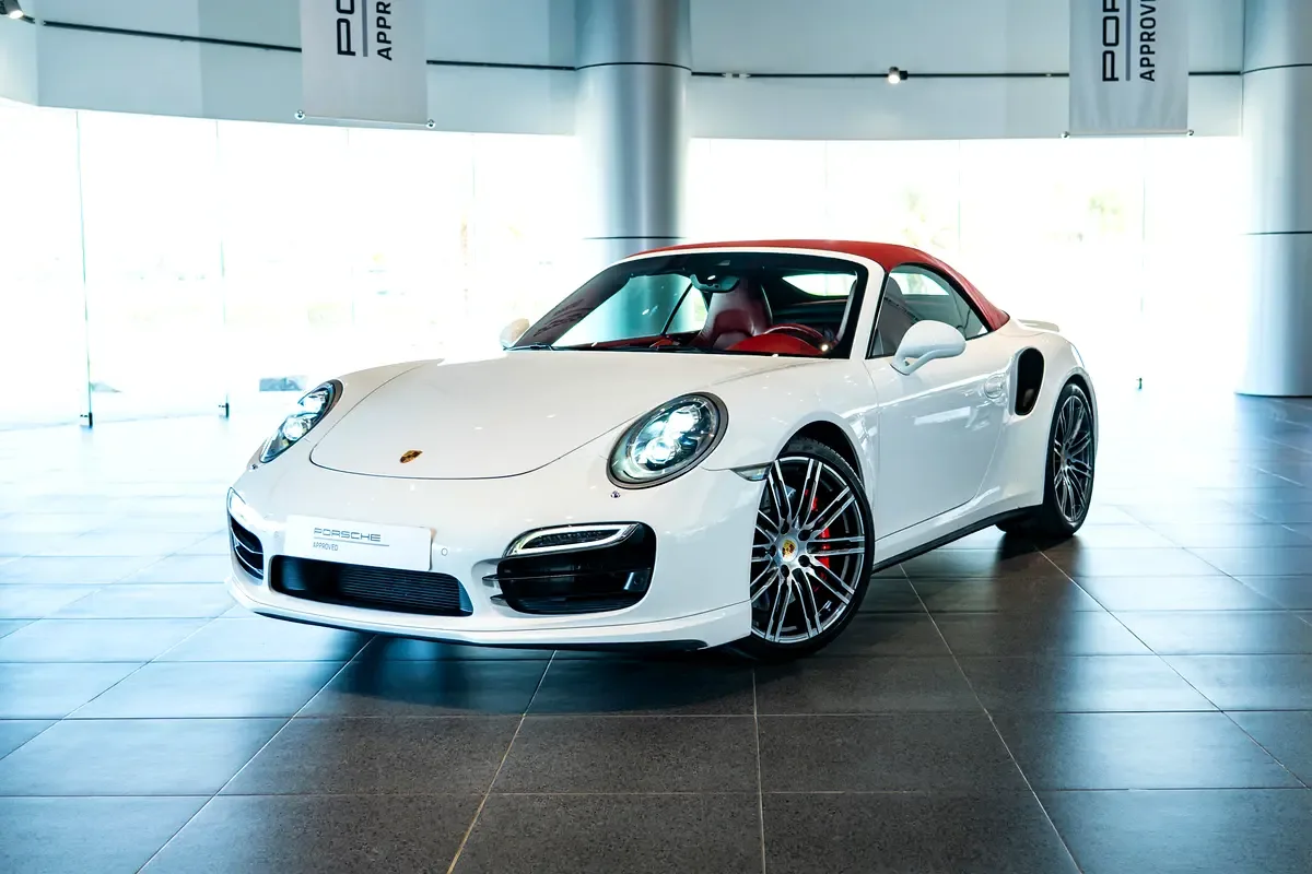 Porsche 911 3.8 PDK AWD (520 hp)