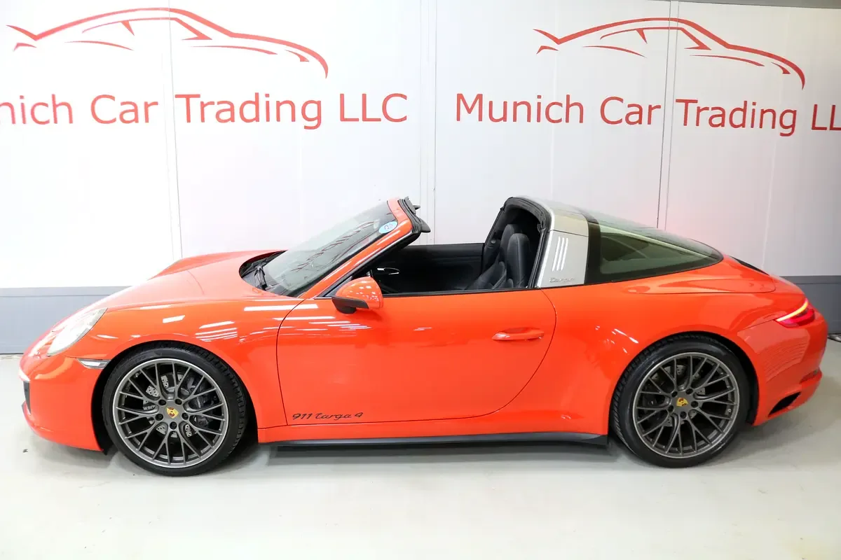 Porsche 911 4 3.0 PDK (370 hp)