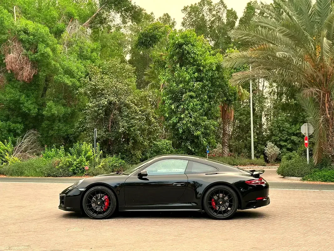Porsche 911 4 GTS 3.0 PDK (450 hp) - 2