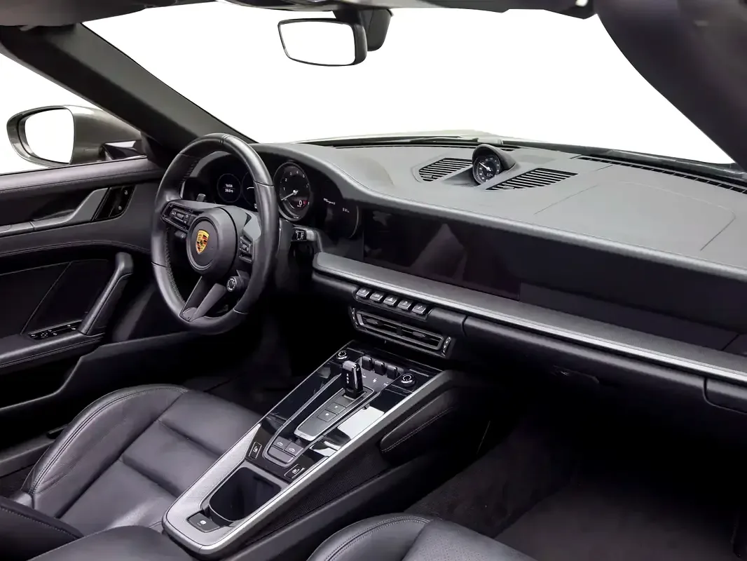 Porsche 911 4S 3.0 PDK AWD (450 حصان) - 9