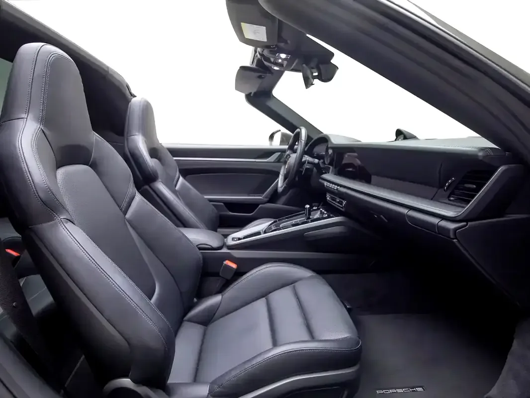 Porsche 911 4S 3.0 PDK AWD (450 حصان) - 10
